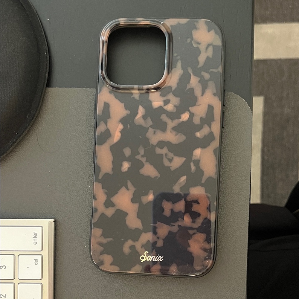 Sonix Tortoise Shell Patterned Phone Case